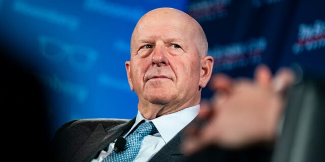 Goldman trabaja con Anthropic sobre los riesgos cibernéticos de la IA

 | Finance,finance,wall-street,goldman,david-solomon,anthropic,ai-model