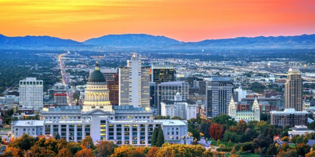 Los mejores estados para trabajar desde casa: estudio

 | Careers,Real Estate,states,wallethub,working-from-home,utah