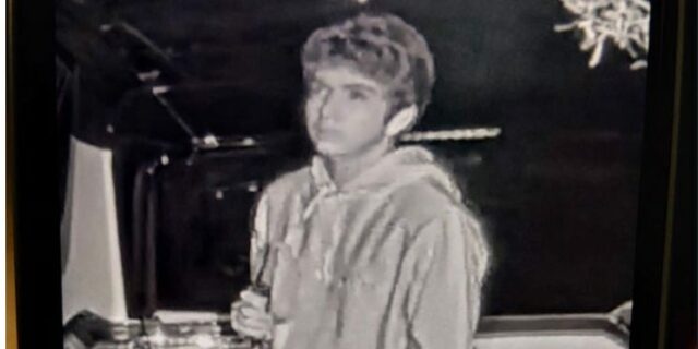 El sospechoso del ataque Altman Molotov tenía un documento 'anti-IA': federales

 | AI,Law,Politics,Tech,sam-altman,openai,ai,artificial-intelligence,ceos,startup,department-of-justice