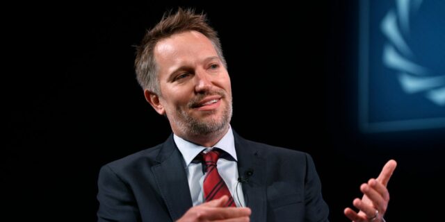 El director ejecutivo de LinkedIn dice que la IA aporta dignidad a estas habilidades interpersonales

 | AI,News,linkedin,linkedin-ceo,ai,ai-tools