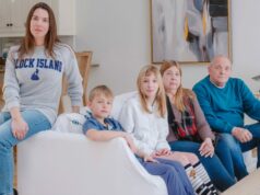 La vida multigeneracional ayuda a una madre soltera a reconstruir su vida después del divorcio
| Real Estate,Health,essay,health-freelancer,health,real-estate,single-mom,generations,multigenerational-homes,freelance-photography,isabel-fernandez-pujol La vida multigeneracional ayuda a una madre soltera a reconstruir su vida después del divorcio
| Real Estate,Health,essay,health-freelancer,health,real-estate,single-mom,generations,multigenerational-homes,freelance-photography,isabel-fernandez-pujol