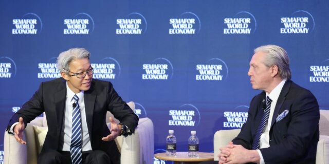 De hecho, el CEO dice que el envejecimiento de la fuerza laboral es un problema mayor que la IA

 | AI,Economy,indeed,corrections