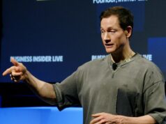 3 consejos de Bryan Johnson para reducir el ritmo cardíaco
| Health,video,supercut,video-format-supercut,longevity,bryan-johnson,health,heart-health,heart-rate 3 consejos de Bryan Johnson para reducir el ritmo cardíaco
| Health,video,supercut,video-format-supercut,longevity,bryan-johnson,health,heart-health,heart-rate