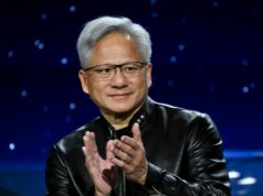 Jensen Huang explica por qué Nvidia no intenta elegir ganadores en IA
| AI,Tech,nvidia,openai,anthropic,mistral Jensen Huang explica por qué Nvidia no intenta elegir ganadores en IA
| AI,Tech,nvidia,openai,anthropic,mistral