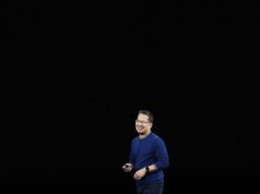 Dentro del nostálgico último día del ejecutivo de Apple Stan Ng antes de jubilarse
| Tech,apple,career,leadership,apple-park,ipod,careers,apple-employees Dentro del nostálgico último día del ejecutivo de Apple Stan Ng antes de jubilarse
| Tech,apple,career,leadership,apple-park,ipod,careers,apple-employees