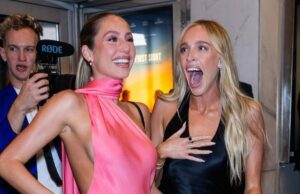 Alix Earle contra Alex Cooper: los datos revelan quién gana
| Media,limited-synd,alex-cooper,alix-earle,unwell,tiktok,creator-economy,podcasting Alix Earle contra Alex Cooper: los datos revelan quién gana
| Media,limited-synd,alex-cooper,alix-earle,unwell,tiktok,creator-economy,podcasting