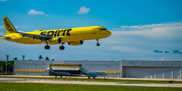 Las 5 aerolíneas más seguras de EE. UU. para 2026, según un estudio

 | Travel,Transportation,air-travel,airlines,flying,us-airlines,safest-airlines