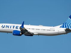 Los pilotos de United Airlines amenazan con una bomba tras un misterioso pitido
| Transportation,united-airlines,flight-diversion,flight-woes,aviation,airlines,trending-uk Los pilotos de United Airlines amenazan con una bomba tras un misterioso pitido
| Transportation,united-airlines,flight-diversion,flight-woes,aviation,airlines,trending-uk