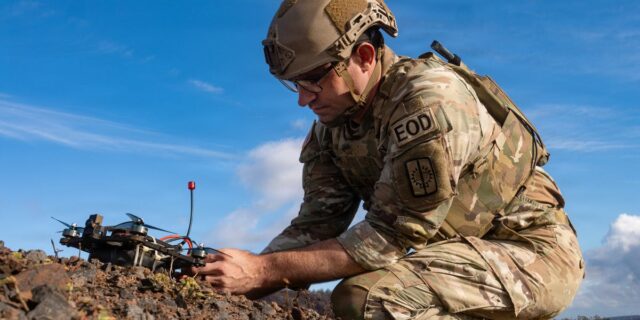 Sin armas baratas y de precisión, Estados Unidos corre el riesgo de sufrir pérdidas futuras

 | Military & Defense,defense,drones,ukraine,indo-pacific,china