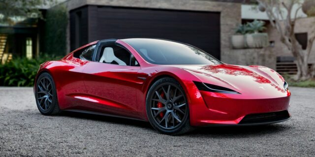 Elon Musk vuelve a impulsar el lanzamiento del Tesla Roadster después de años de retrasos

 | Transportation,Tech,tesla-roadster,elon-musk