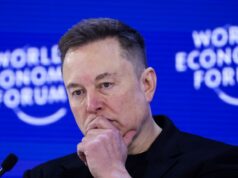 La factura por la expansión de la IA de Tesla sigue aumentando
| Tech,tesla,ai,robotaxis,elon-musk La factura por la expansión de la IA de Tesla sigue aumentando
| Tech,tesla,ai,robotaxis,elon-musk