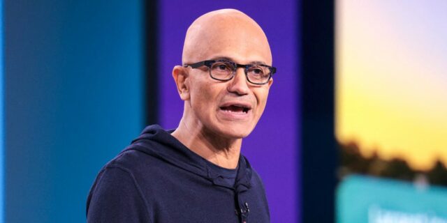 Microsoft ofrece adquisiciones a miles de empleados estadounidenses

 | Tech,Enterprise,buyout,buyouts,microsoft,layoffs,job-cuts,careers,limited-synd,beacon-industries-big-bet