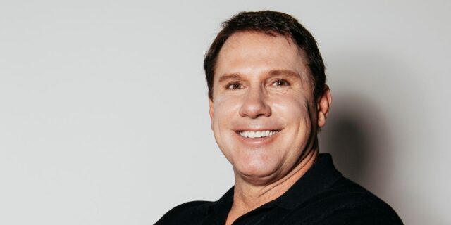 Los 5 mejores libros de Nicholas Sparks y 5 que puedes saltarte

 | Entertainment,books,romance-books,nicholas-sparks,romance,opinion