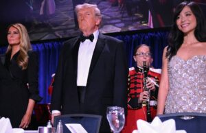 Trump evacuado de la cena de corresponsales de la Casa Blanca
| Media,Politics,donald-trump,politics Trump evacuado de la cena de corresponsales de la Casa Blanca
| Media,Politics,donald-trump,politics