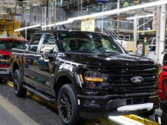 Ford planea un reembolso de aranceles de 1.300 millones de dólares y aumenta sus ganancias a pesar de la caída de los volúmenes
| Transportation,ford,ford-motors,tariffs Ford planea un reembolso de aranceles de 1.300 millones de dólares y aumenta sus ganancias a pesar de la caída de los volúmenes
| Transportation,ford,ford-motors,tariffs