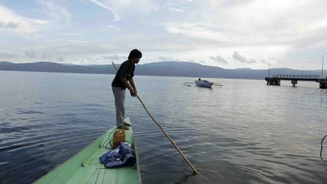 Pescadores encuentran objetos parecidos a misiles en el mar de Sulawesi

 | 