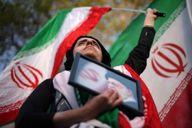 Los precios del petróleo caen después de que Trump dijera que la guerra con Irán debería terminar "muy pronto"

 | 