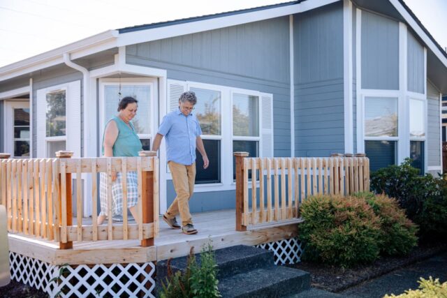 ¿Estás considerando envejecer en el lugar? Tenga cuidado con estos costos ocultos.

 | 