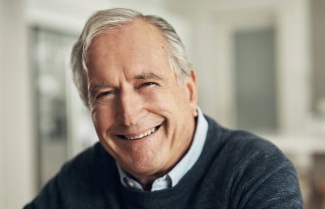 “El Señor cuidó de mí”: tengo 74 años. Pasé de ganar 14 dólares la hora a jubilarme con 3,4 millones de dólares. Así es como lo hice.

 | 