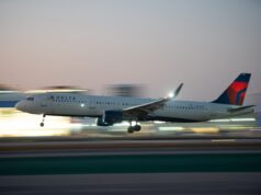 Por qué Delta, Starbucks y estas otras acciones acaban de agregarse a una lista de ‘dinero nuevo’ que supera al mercado
| Por qué Delta, Starbucks y estas otras acciones acaban de agregarse a una lista de 'dinero nuevo' que supera al mercado
|