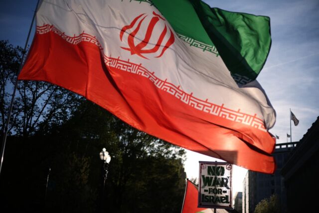 Los precios del petróleo luchan por avanzar antes de las conversaciones entre Estados Unidos e Irán, con un alto el fuego en juego

 | 