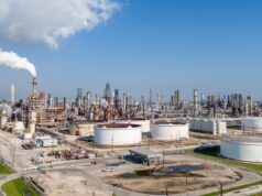 La actual crisis del petróleo se parece mucho a la Primera Guerra del Golfo, estima la UBS. Qué significa esto para los precios.
| La actual crisis del petróleo se parece mucho a la Primera Guerra del Golfo, estima la UBS. Qué significa esto para los precios.
|