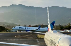 Las acciones de aerolíneas y cruceros se disparan, a medida que ‘TACO’ da paso a ‘confianza solo en Trump’
| 5 cosas que debes saber sobre una posible fusión de aerolíneas entre United y American
|