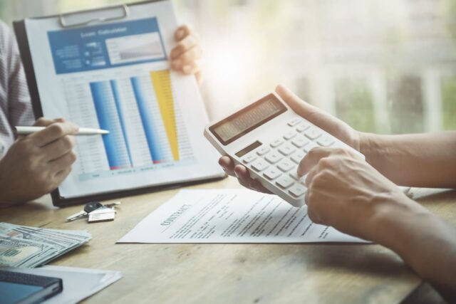 ¿Eres un “HENRY”? Por qué el 90% de los asesores financieros renunciarán a sus mínimos para hacer crecer su negocio.

 | 