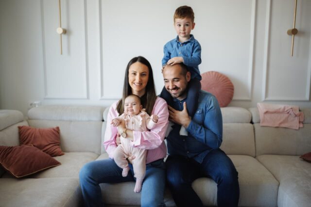 “Estoy en una encrucijada”: tengo 37 años y 1,3 millones de dólares. ¿Debo dejar de trabajar para pasar tiempo con mis hijos pequeños?

 | 