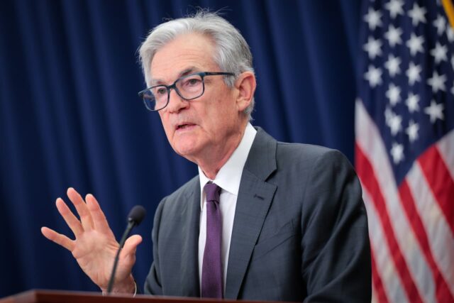 Powell no dejará la Fed y dice que seguirá siendo gobernador una vez finalizado su mandato como presidente

 | 