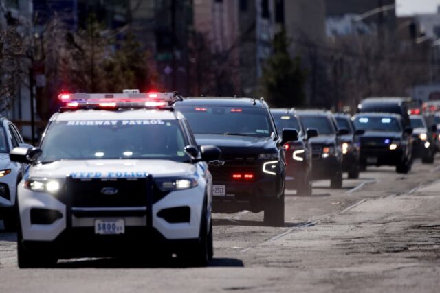 Cómo un soldado estadounidense ganó 400.000 dólares gracias a su conocimiento interno del plan de captura de Maduro y su torpe intento de encubrirlo

 | 