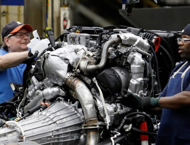 Los fabricantes de automóviles estadounidenses tienen el mejor mes en dos años y medio, pero la guerra en Irán amenaza con descarrilar el progreso

 | 