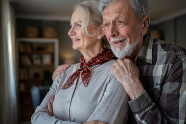 Mi esposa y yo compramos CD promocionales con nuestro cheque de reembolso de impuestos. ¿Es un mal momento para cambiar a bonos del Tesoro?

 | 