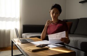 Tengo una deuda estudiantil de 30.000 dólares. ¿Qué es lo peor que puede pasar si no lo pago?
| Tengo una deuda estudiantil de 30.000 dólares. ¿Qué es lo peor que puede pasar si no lo pago?
|