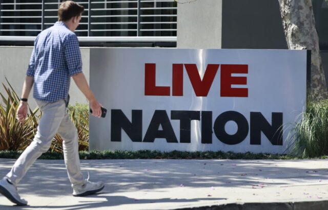 Las acciones de Live Nation caen cuando el jurado determina que el gigante de la venta de entradas actúa como un monopolio ilegal

 | 