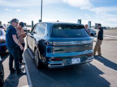 A los estadounidenses les encantaría este SUV híbrido de $25,000, pero aún no está disponible aquí
| A los estadounidenses les encantaría este SUV híbrido de $25,000, pero aún no está disponible aquí
|