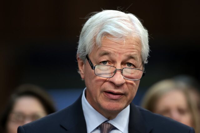 Jamie Dimon no está demasiado preocupado por el crédito privado, pero ve otro problema para los mercados

 | 