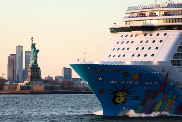 ¿Las líneas de cruceros pronto podrían enfrentar un recargo por combustible?

 | 