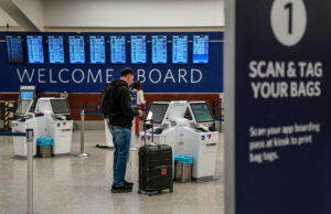 Por qué estas tres aerolíneas siguen aumentando las tarifas de equipaje cuando los pasajeros ya están hartos de los altos precios
| Por qué estas tres aerolíneas siguen aumentando las tarifas de equipaje cuando los pasajeros ya están hartos de los altos precios
|