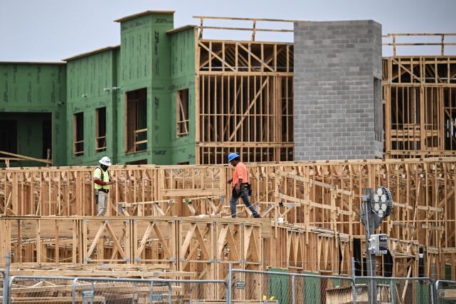 El informe de empleo de Estados Unidos muestra que en marzo se contrataron 178.000 trabajadores. Pero es poco probable que el auge de las contrataciones dure.

 | 