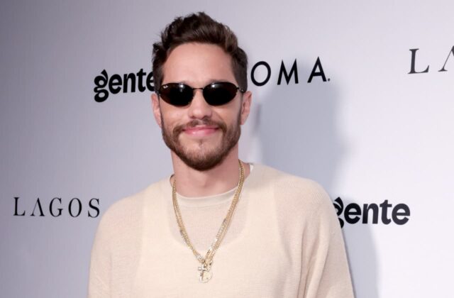 Pete Davidson, ex alumno de SNL, pone a la venta Pete Davidson, ex alumno de SNL, pone a la venta su casa privada en el norte del estado de Nueva York en 6 acres por $ 2,27 millones
|