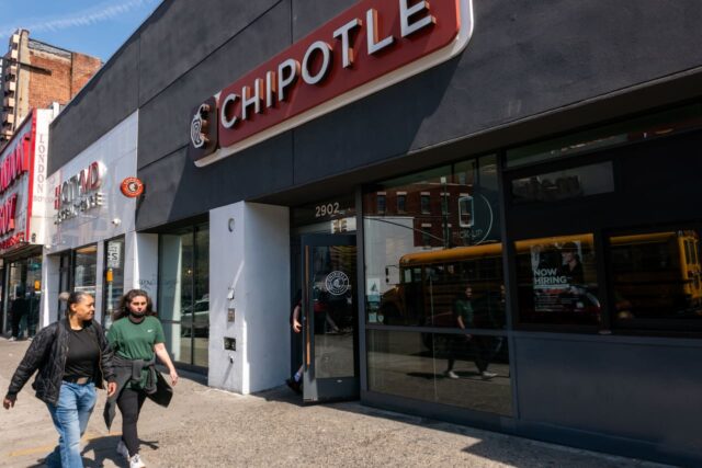 La obsesión de Estados Unidos por las proteínas está en pleno apogeo. Chipotle, Hershey y otros están sacando provecho.

 | 