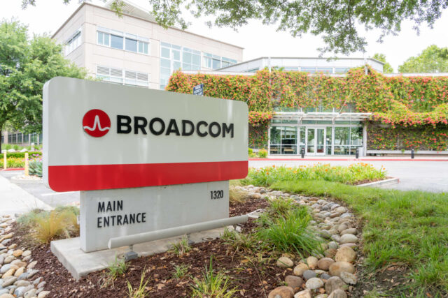 Las acciones de Broadcom están subiendo. He aquí por qué sus nuevas ofertas de Google y Anthropic son tan importantes.

 | 