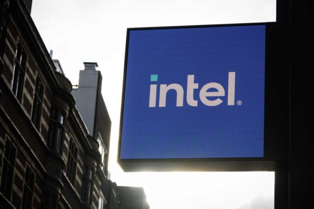 Las acciones de Intel eran tan fuertes que incluso los escépticos cambiaron de opinión

 | 