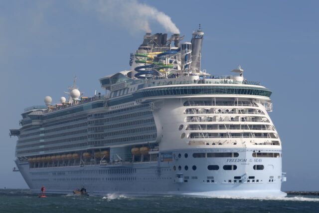 Royal Caribbean dice que las personas que reservan cruceros ya no se preocupan tanto por Irán

 | 