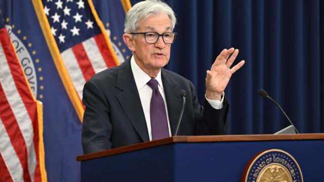 Los funcionarios de la Fed predicen una próxima subida de Los funcionarios de la Fed predicen una próxima subida de tipos si la inflación se mantiene alta, según muestran las minutas
|