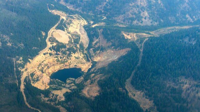 La empresa minera Perpetua Resources obtiene un préstamo de 2.900 millones de dólares estadounidenses para un proyecto de oro y antimonio en Idaho

 | 