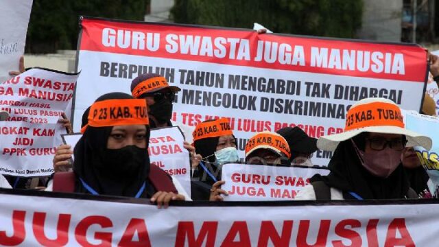 Prabowo: El fraude en las exportaciones provoca bajos salarios para Prabowo: El fraude en las exportaciones provoca bajos salarios para los profesores y las ASN
|