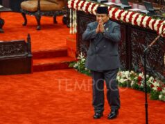 Prabowo pronunciará un discurso sobre economía en la sesión plenaria de la Cámara de Representantes
| Prabowo pronunciará un discurso sobre economía en la sesión plenaria de la Cámara de Representantes
|