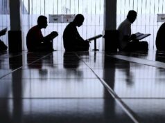 Ministerio de Religión explica la compra de alquiler de portátiles por valor de 349 millones de IDR
| Ministerio de Religión explica la compra de alquiler de portátiles por valor de 349 millones de IDR
|